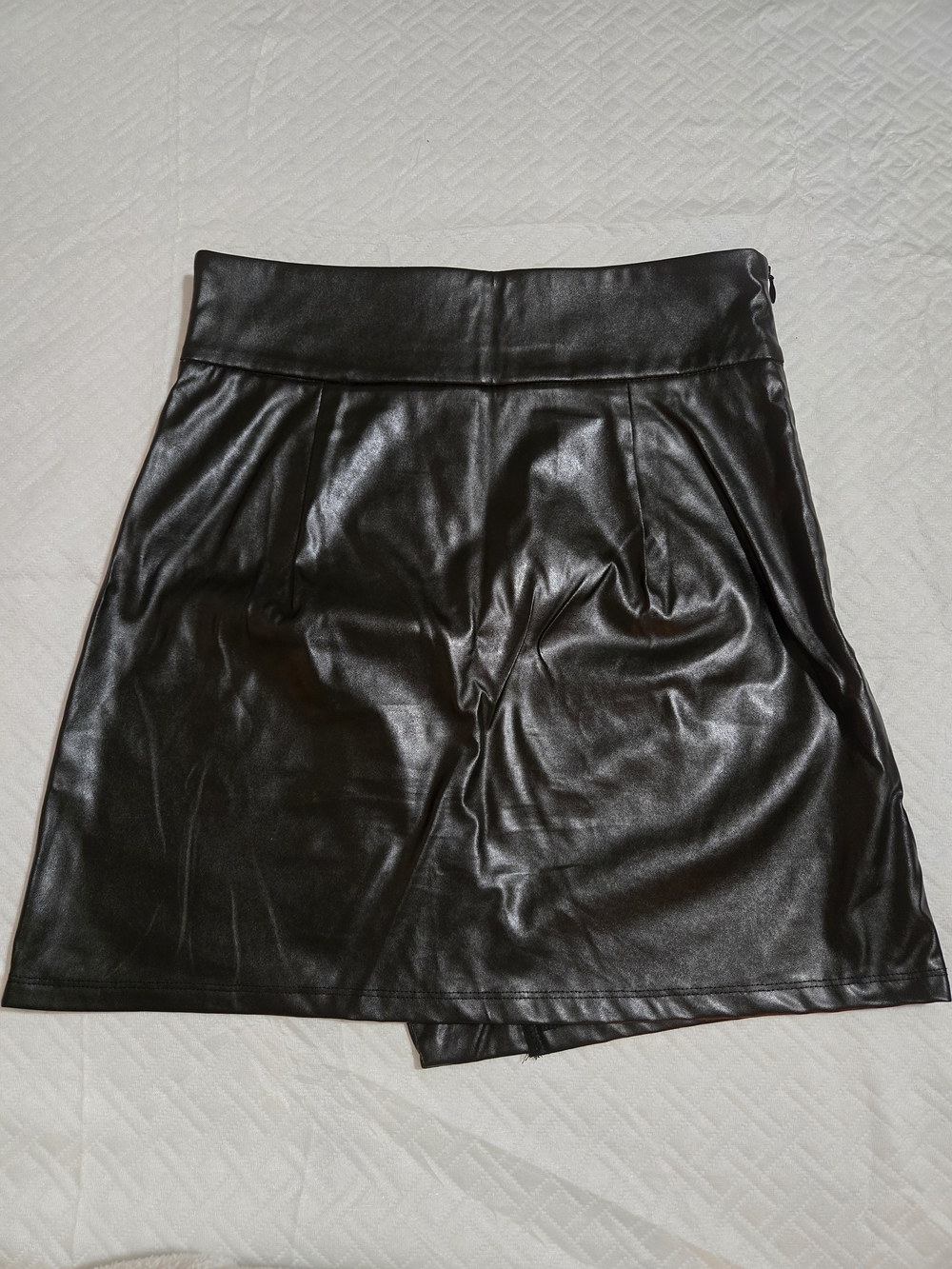 Black Faux Leather A-Line Mini Skirt Size M - Picture 8 of 8